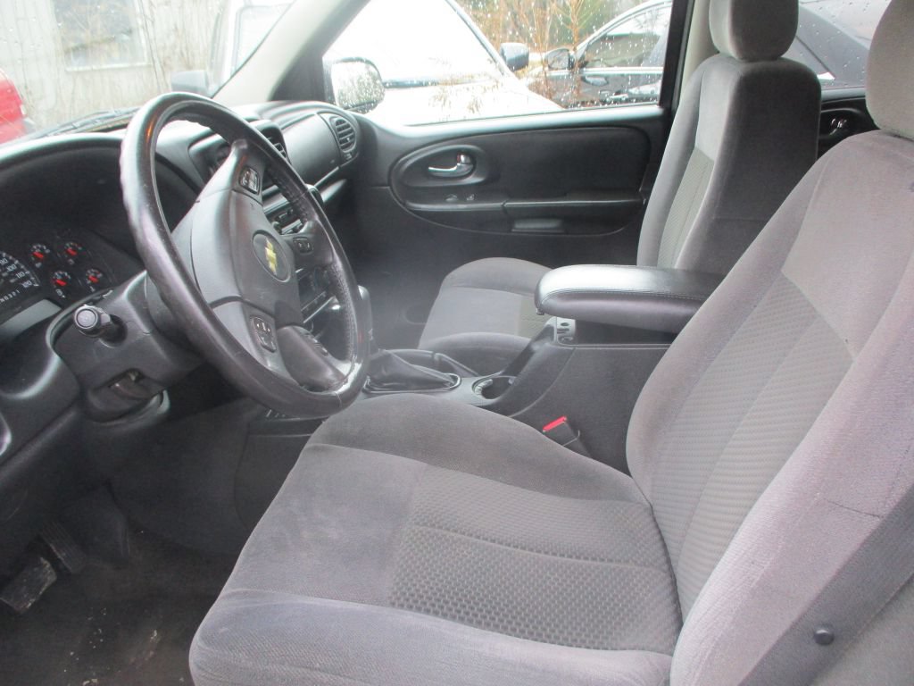 Used 2007 Chevrolet TrailBlazer LT AWD/4WD image 9