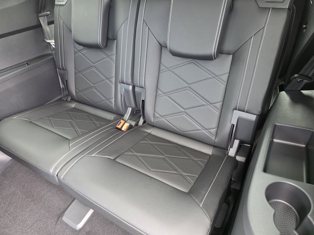 New 2026 Volkswagen Atlas SE image 20