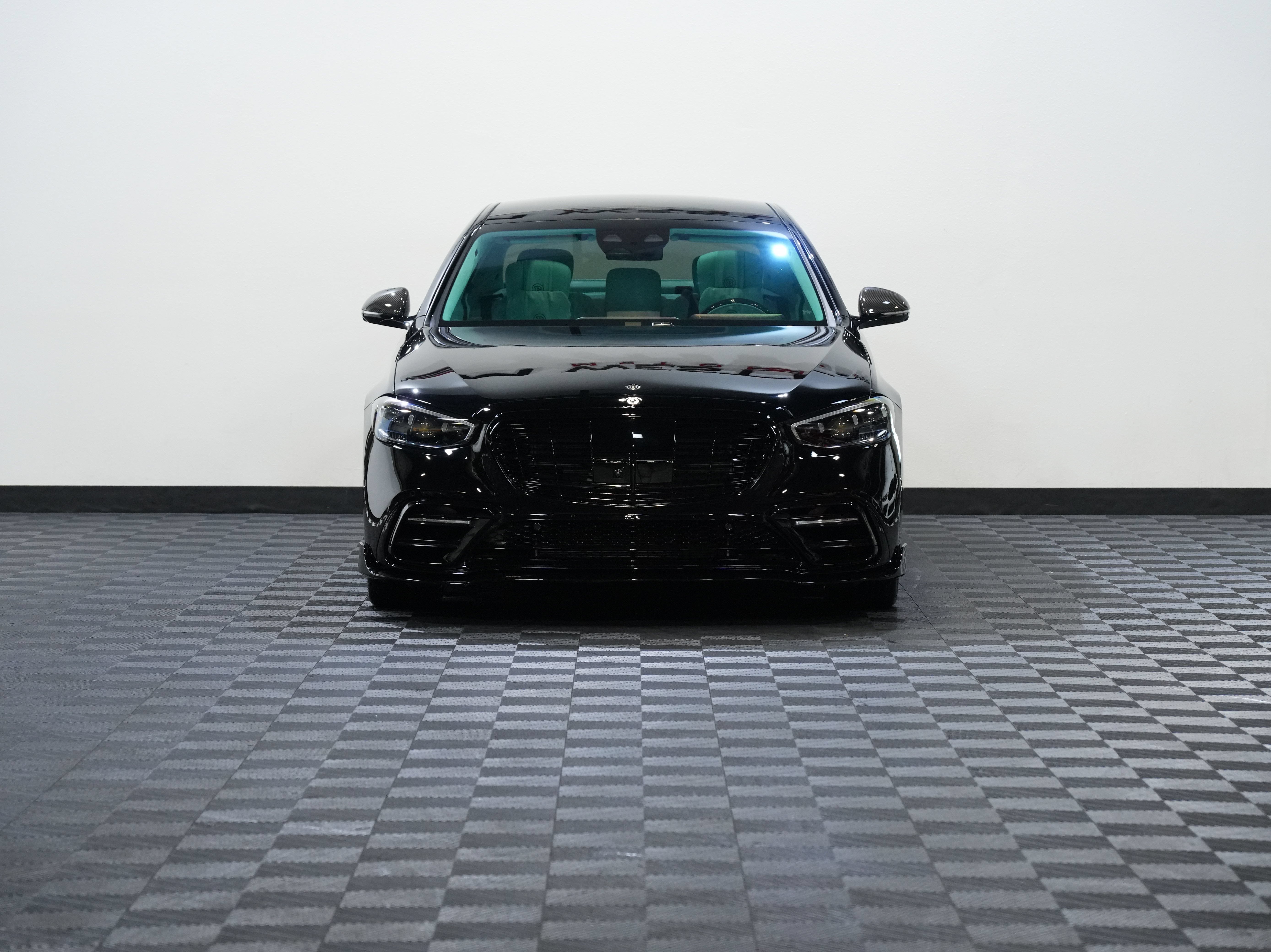 Used 2024 Mercedes-Benz S 580 4MATIC Sedan image 4