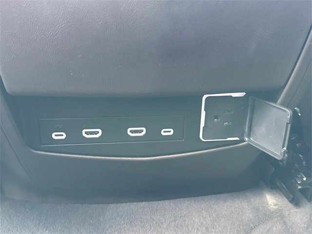 Used 2021 Cadillac Escalade Sport w/ Driver Assist Tech Package image 19