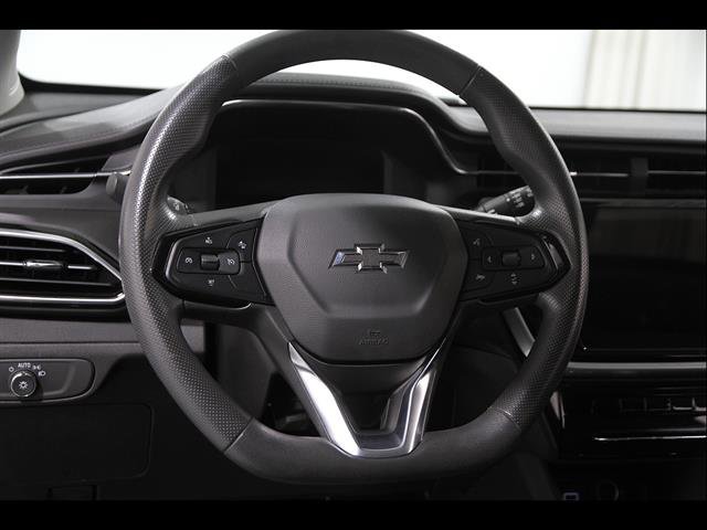 Used 2023 Chevrolet Bolt EUV LT FWD image 8