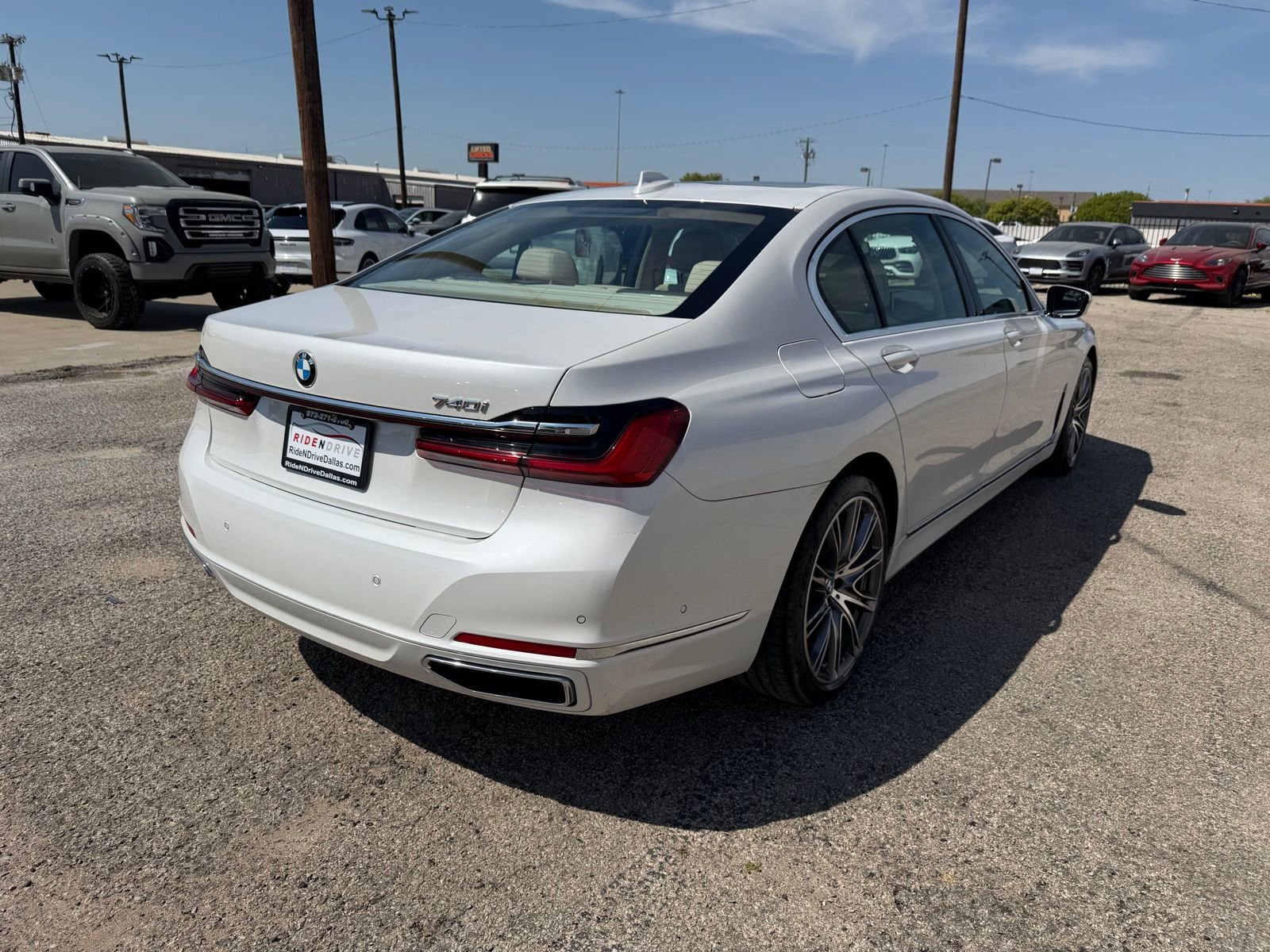 Used 2021 BMW 740i RWD image 7