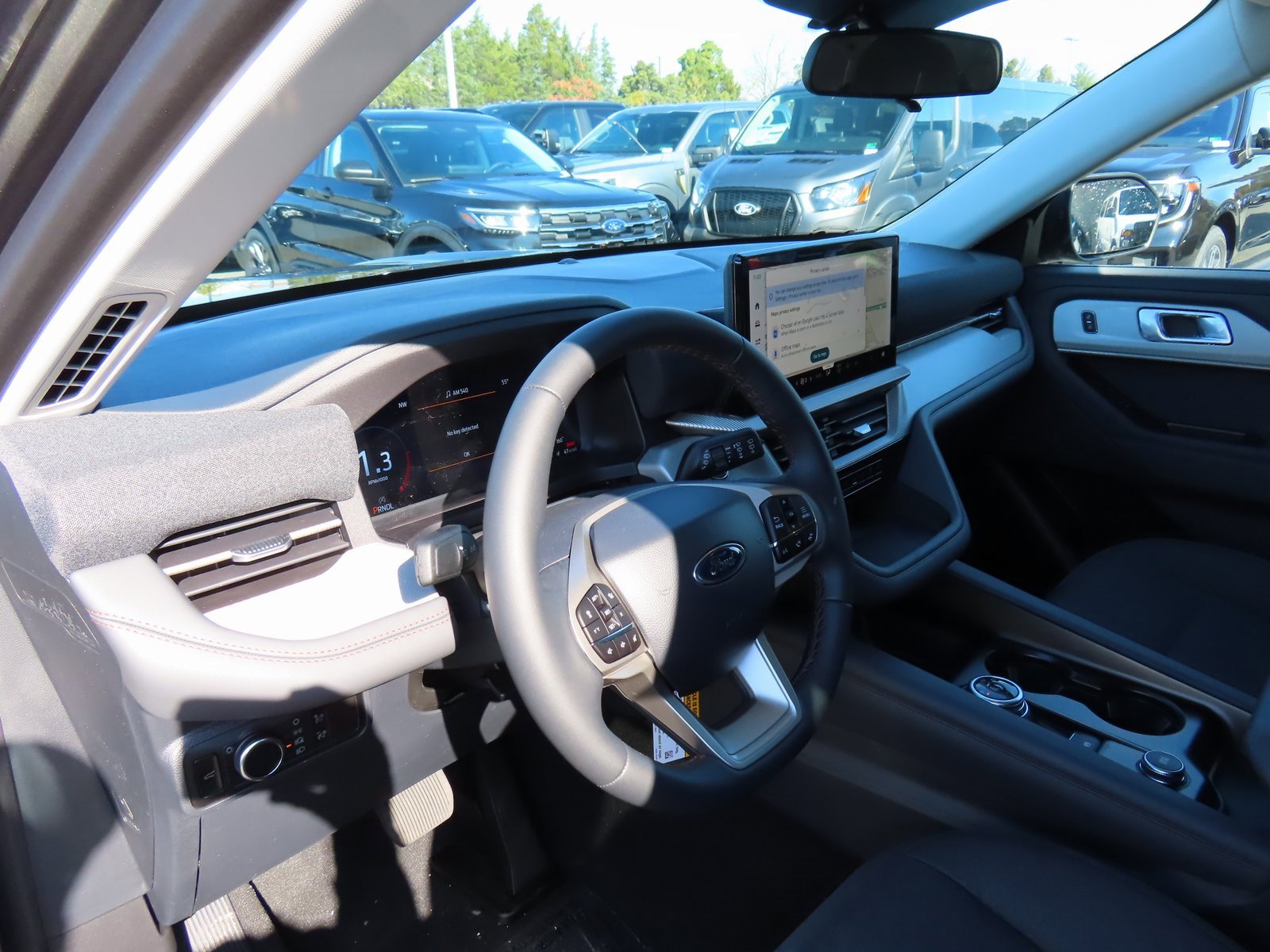 New 2026 Ford Explorer Active image 9