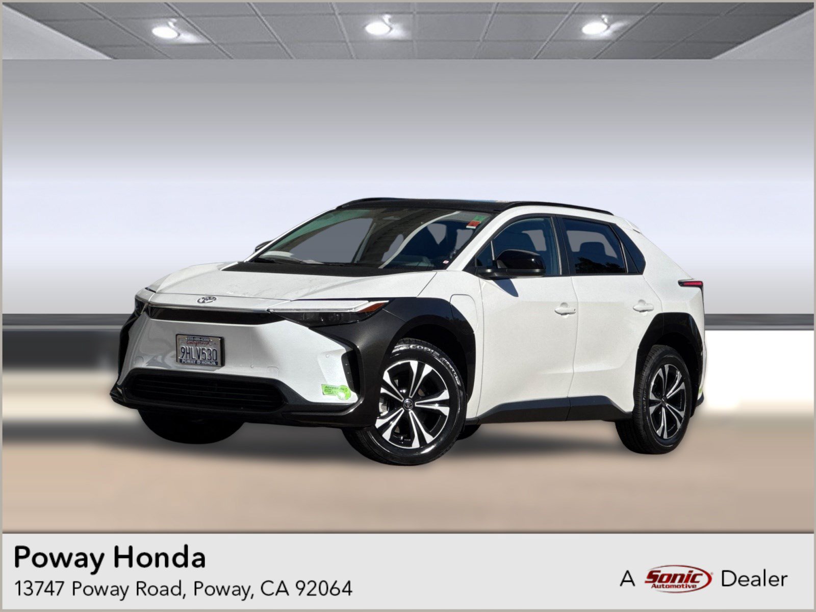 Used 2023 Toyota bZ4X FWD w/ Weather Package image 1