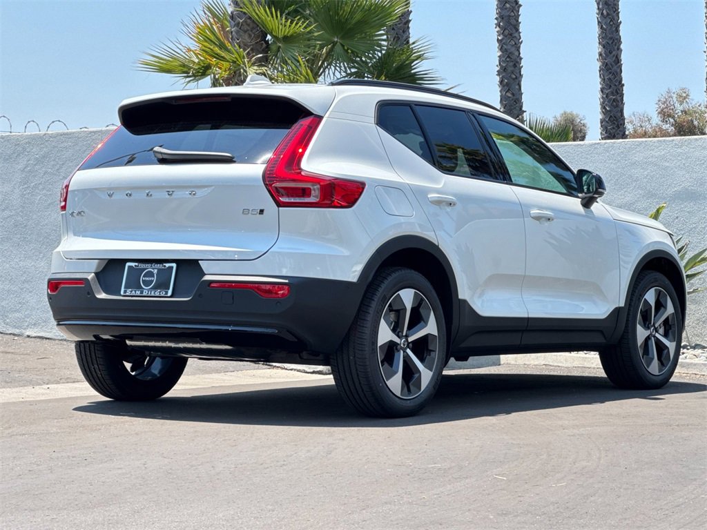 New 2026 Volvo XC40 B5 Plus w/ Protection Package Premier image 5