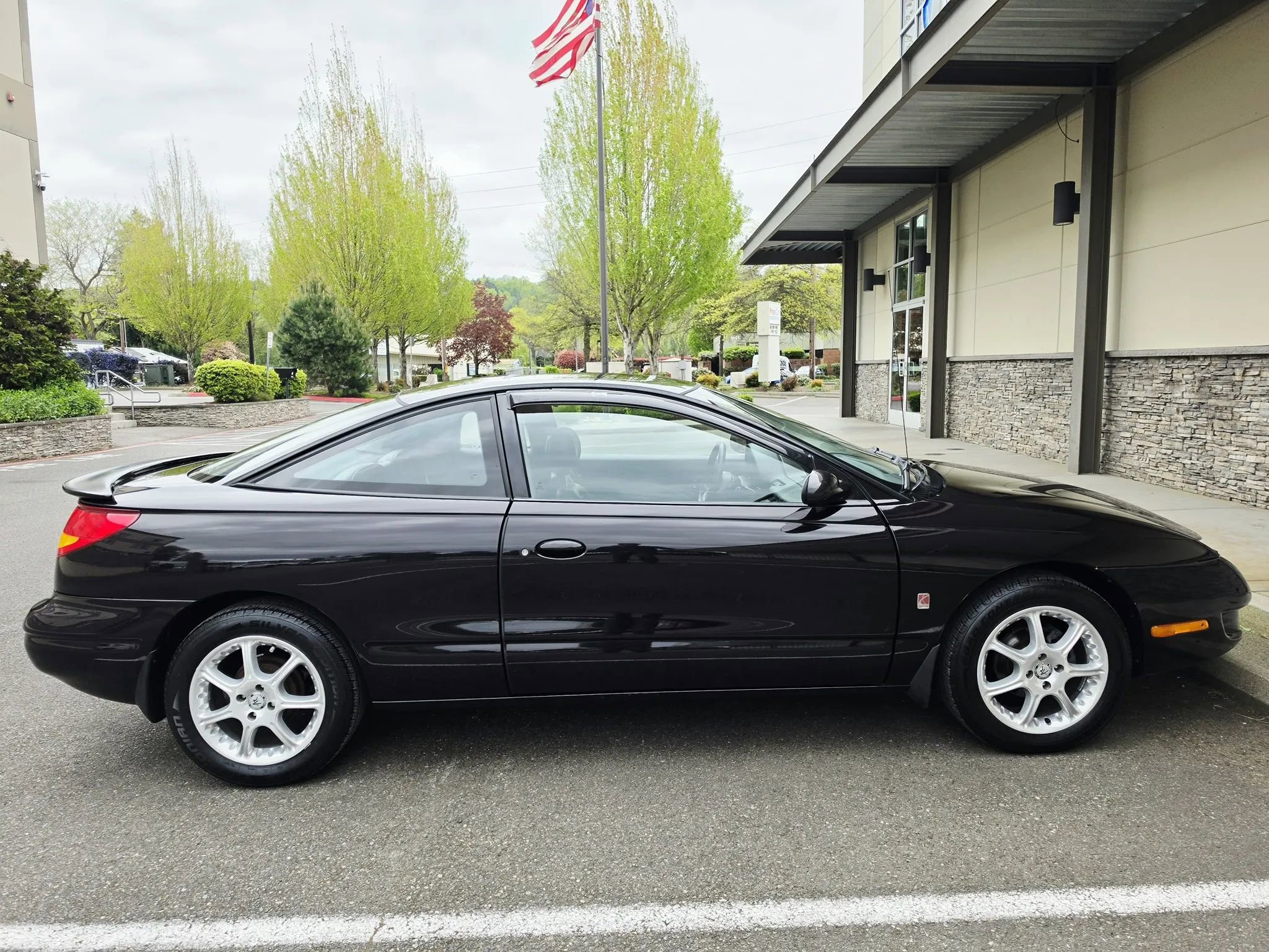 Used 1999 Saturn S-Series SC2 w/ SC2 Option Pkg 2 FWD image 6
