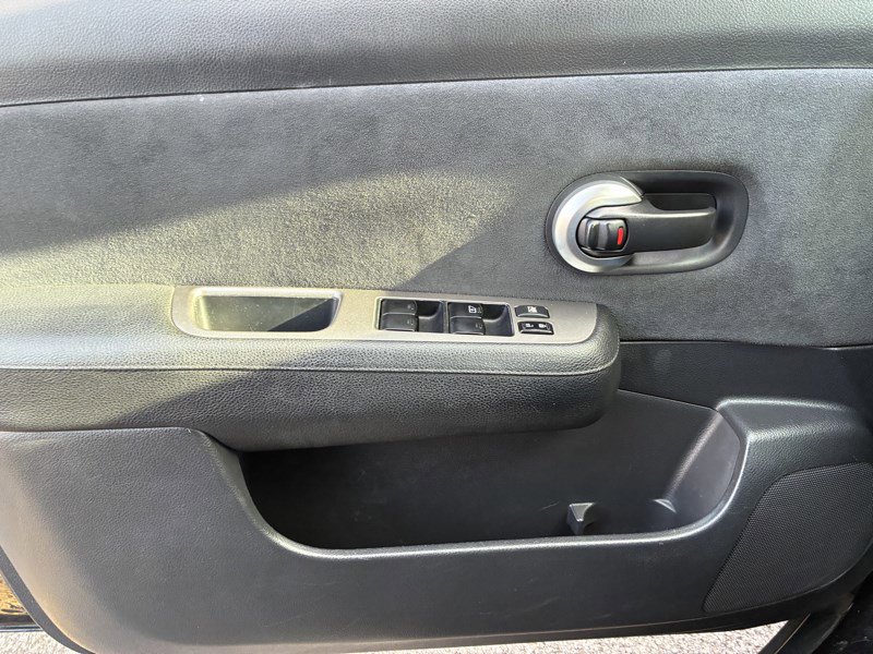 Used 2007 Nissan Versa 1.8 S w/ PWR Pkg image 12