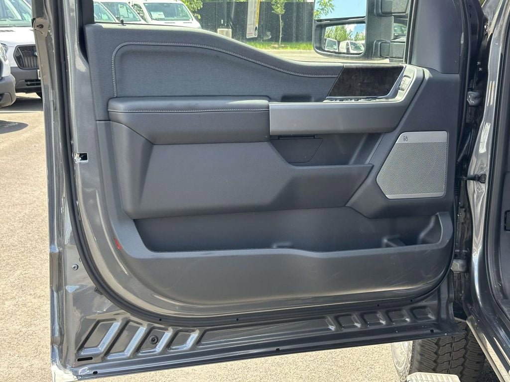New 2026 Ford F350 Lariat AWD/4WD image 9