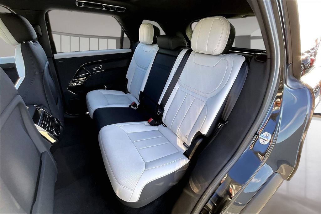 Used 2023 Land Rover Range Rover Sport SE Dynamic AWD/4WD image 20