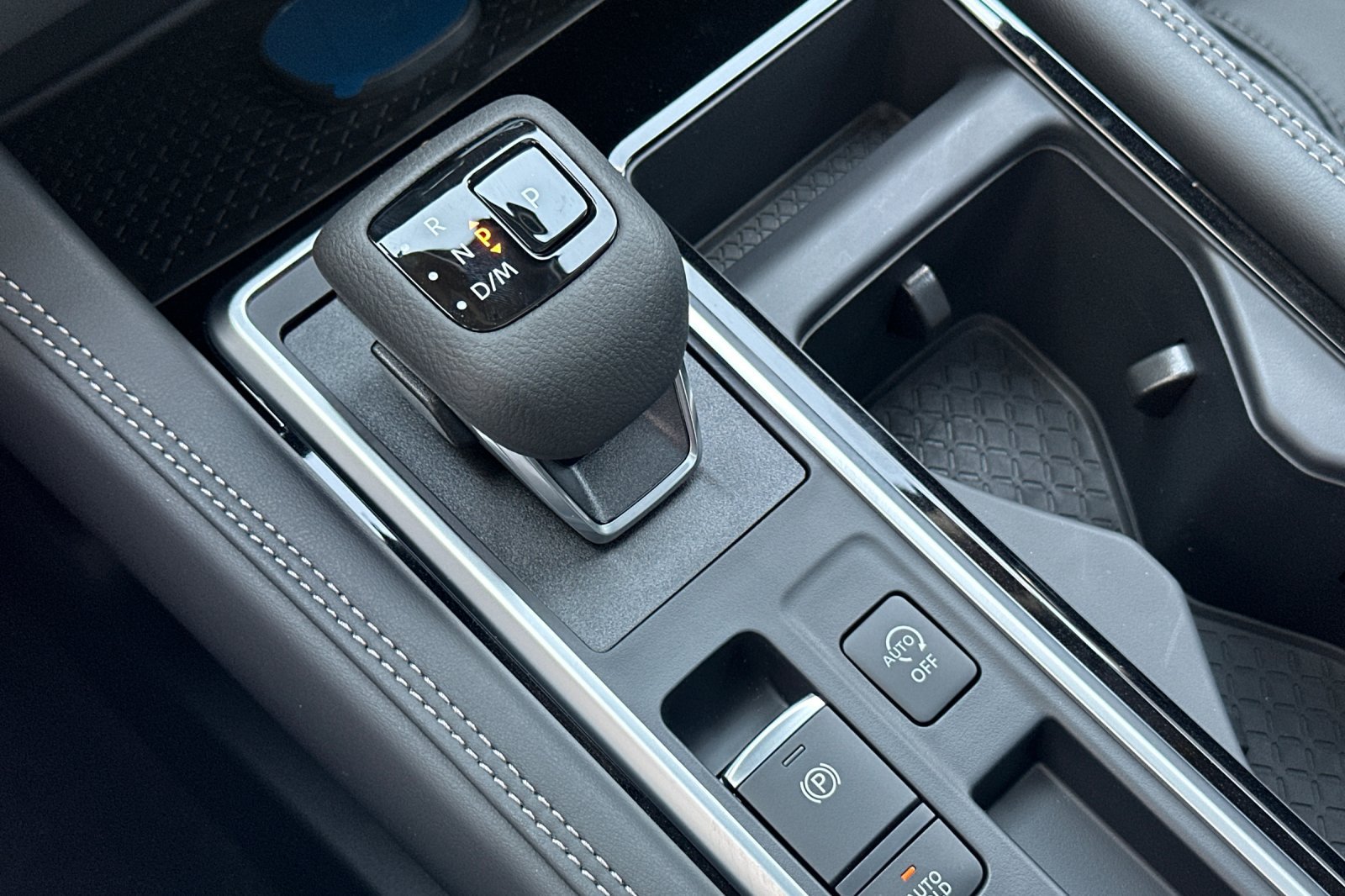 New 2026 Nissan Pathfinder Platinum FWD image 19