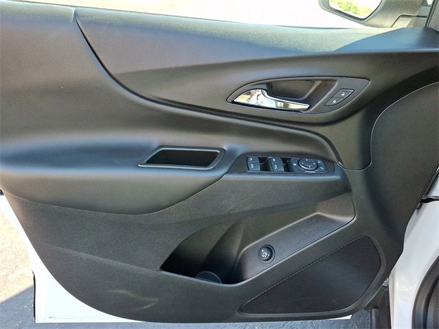 Used 2024 Chevrolet Equinox LT image 13