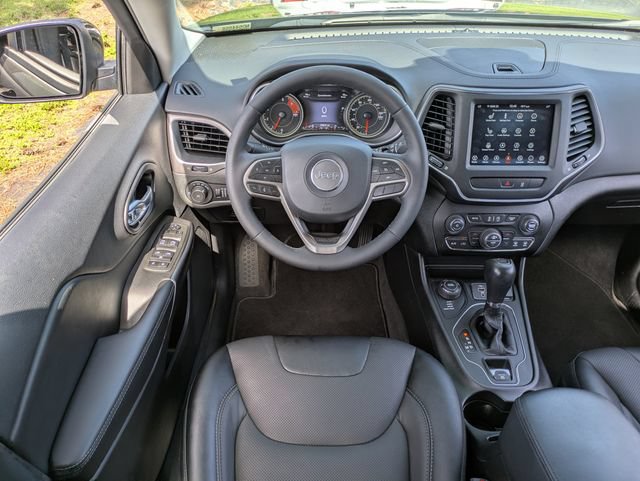 Certified 2022 Jeep Cherokee Latitude Lux w/ Sun & Sound Group AWD/4WD image 12