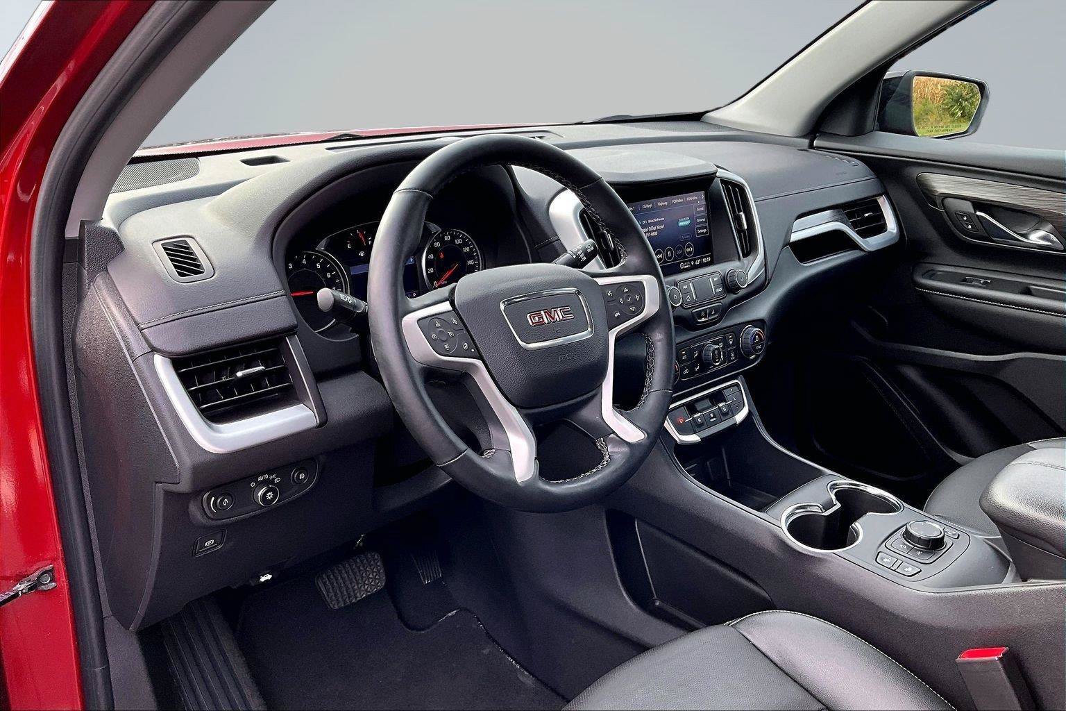 Used 2023 GMC Terrain SLT w/ Elevation Edition AWD/4WD image 15