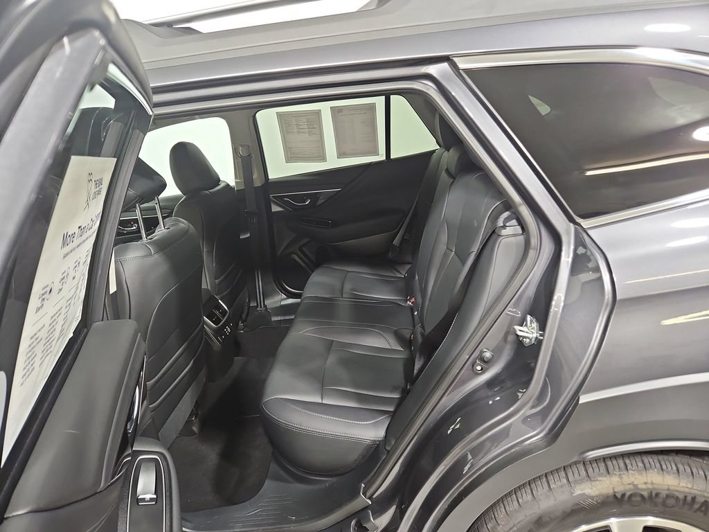 Certified 2025 Subaru Outback Touring AWD/4WD image 27