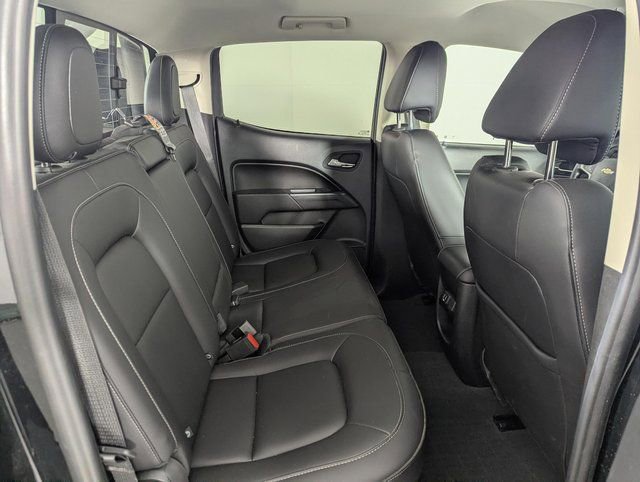 Used 2022 Chevrolet Colorado ZR2 AWD/4WD image 19