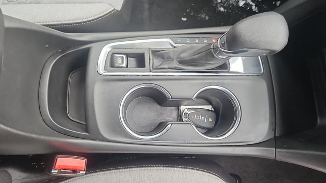 Used 2023 Chevrolet Equinox LS w/ LS Convenience Package image 14