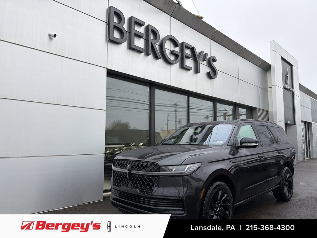 New 2025 Lincoln Navigator Reserve w/ Jet Appearance Package