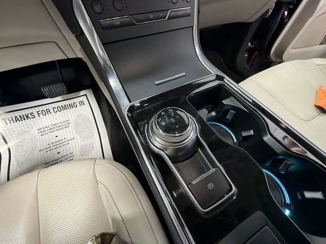 Used 2020 Ford Edge Titanium w/ Equipment Group 301A AWD/4WD image 21
