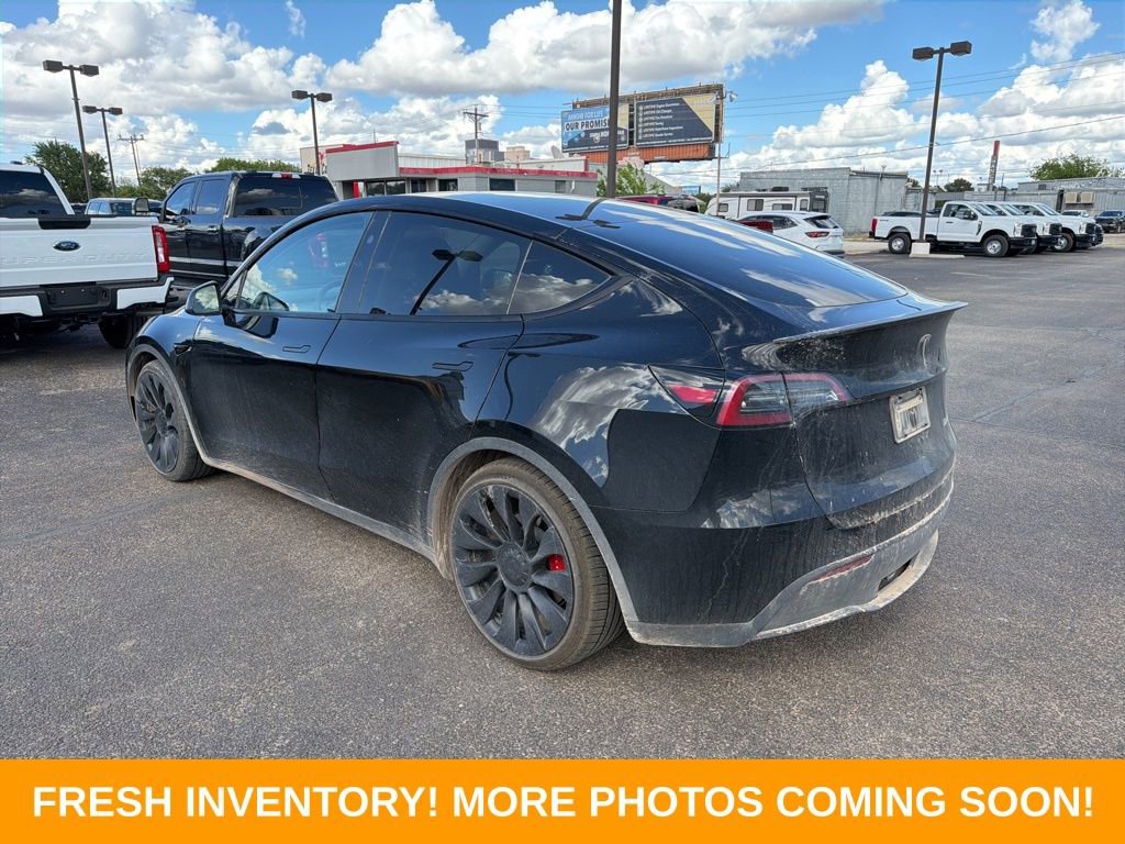 Used 2023 Tesla Model Y Performance image 4