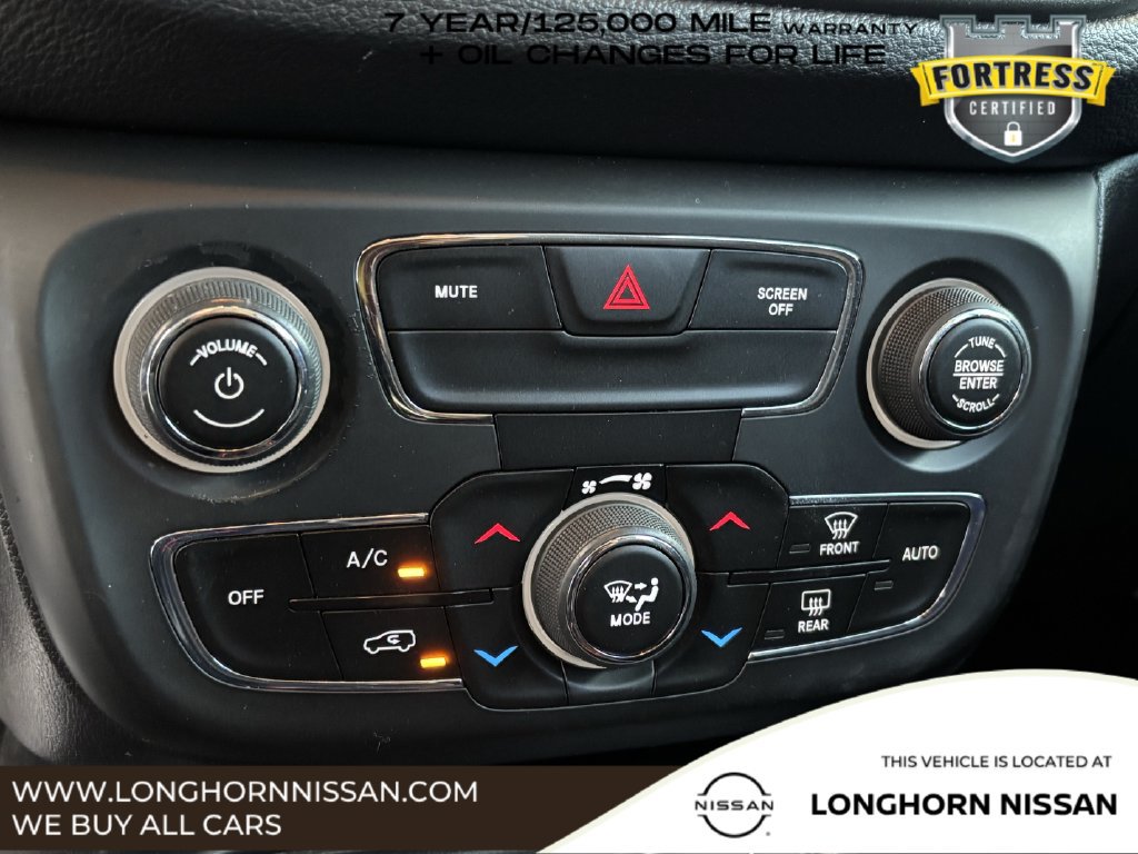 Used 2020 Jeep Compass Trailhawk AWD/4WD image 17