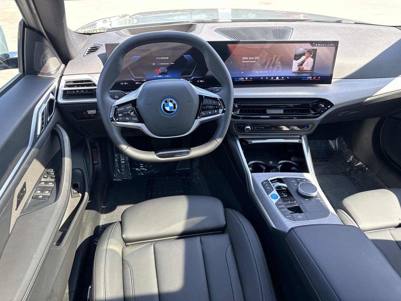Certified 2025 BMW i4 xDrive40i AWD/4WD image 8