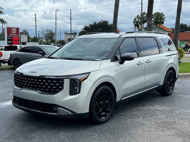 New 2026 Kia Carnival SX w/ SX Dark Edition Package image 2