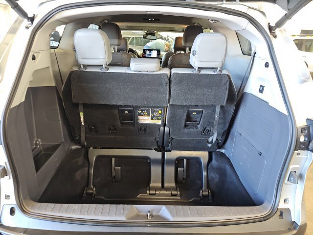 Certified 2023 Toyota Sienna XLE w/ XLE Plus Package AWD/4WD image 33
