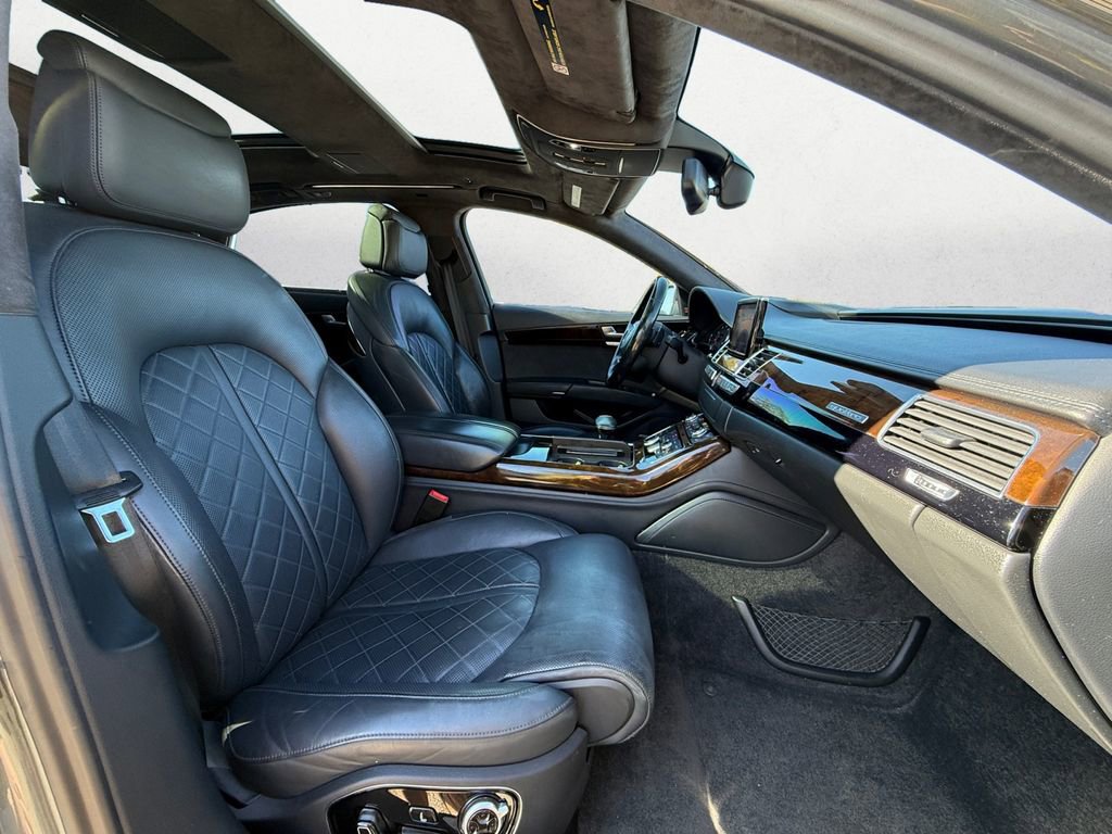 Used 2016 Audi A8 L 4.0T w/ Driver Assistance Package AWD/4WD image 10