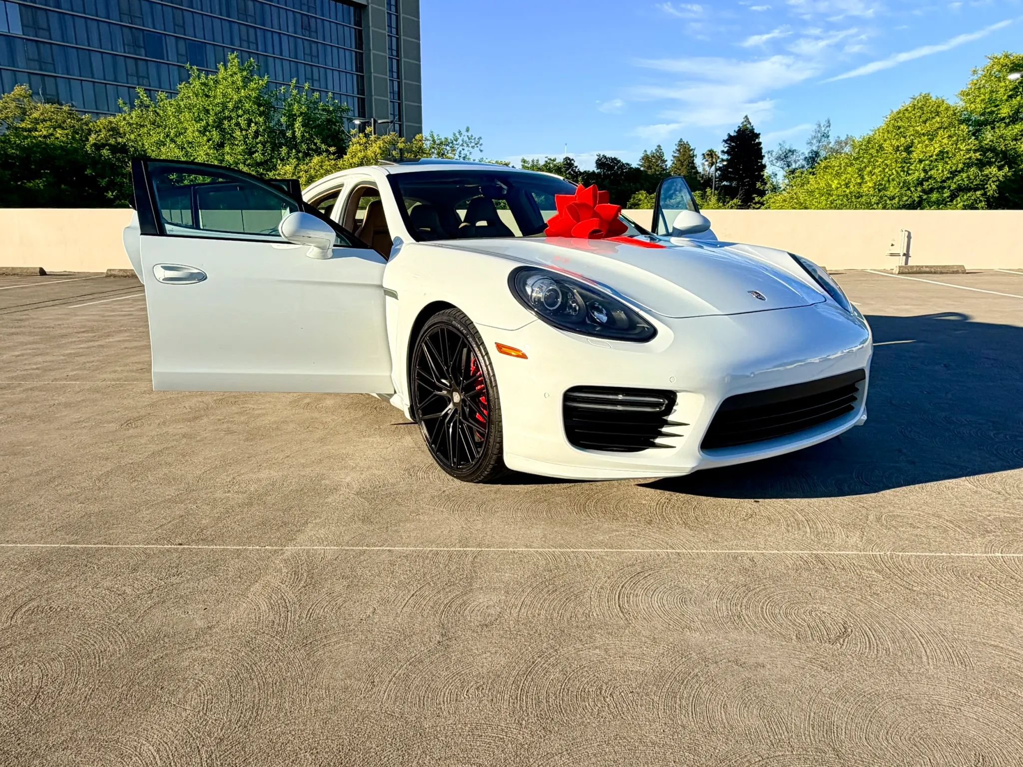 Used 2015 Porsche Panamera GTS AWD/4WD image 74