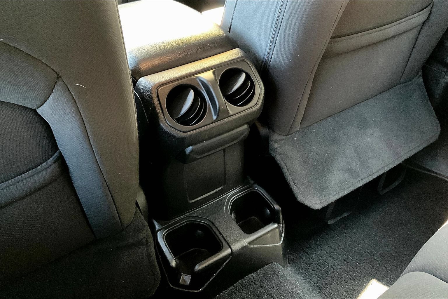 Used 2021 Jeep Wrangler Unlimited Sport AWD/4WD image 8