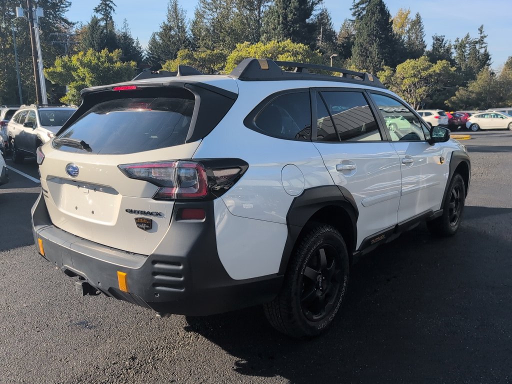 Certified 2025 Subaru Outback Wilderness AWD/4WD image 5