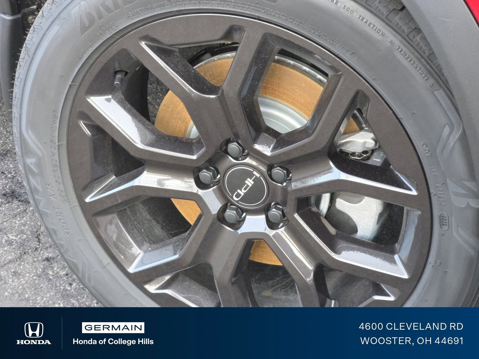 New 2025 Honda Pilot Touring image 23