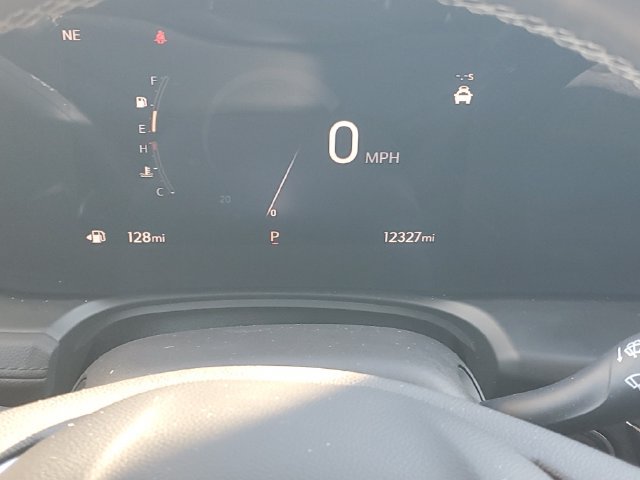 Certified 2024 Buick Encore GX Preferred w/ Comfort Package FWD image 19