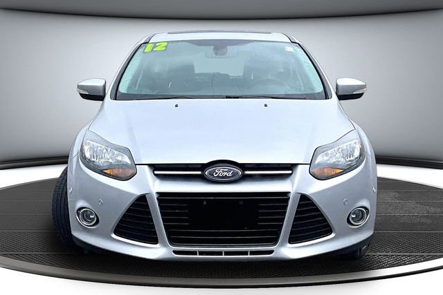 Used 2012 Ford Focus Titanium FWD image 2