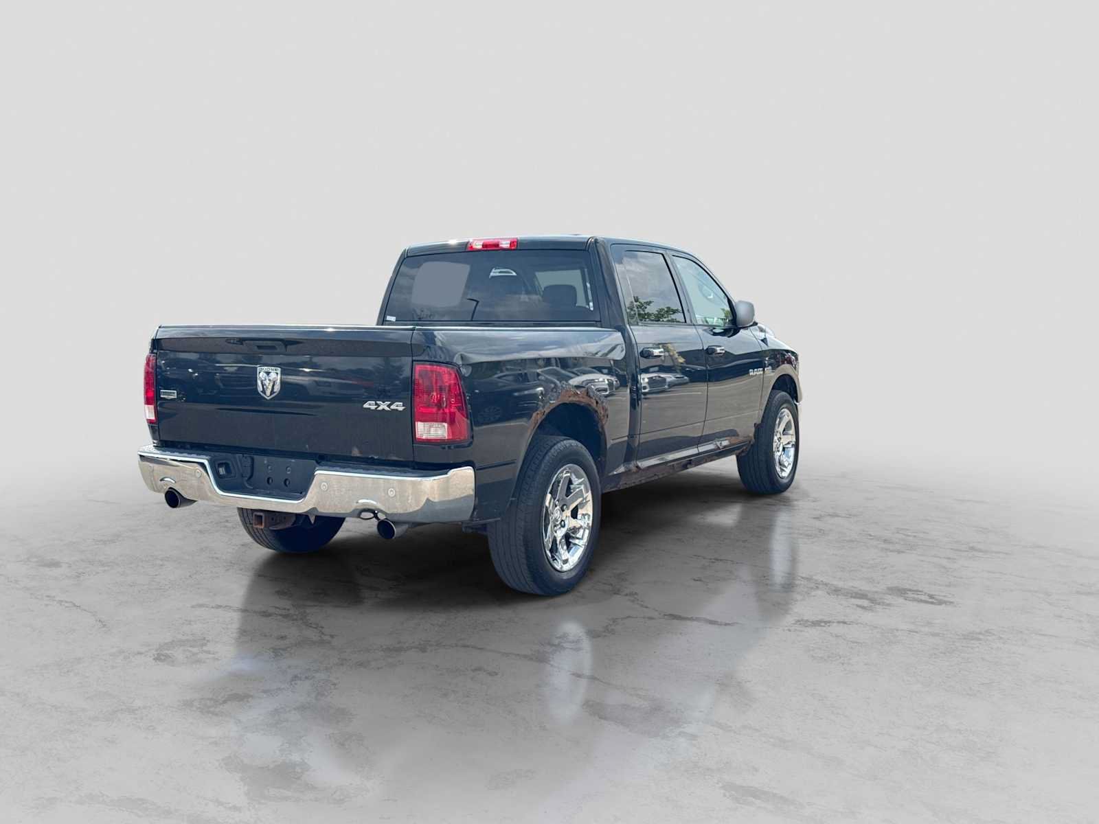 Used 2009 Dodge Ram 1500 Truck Laramie AWD/4WD image 6