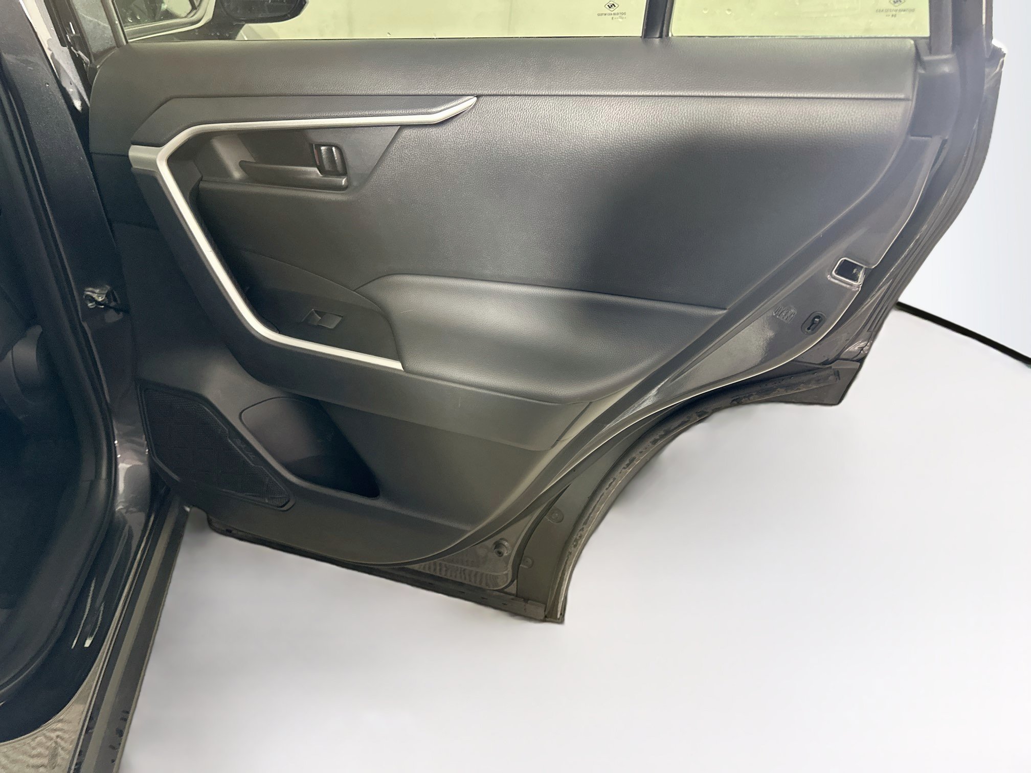Used 2025 Toyota RAV4 LE FWD image 29