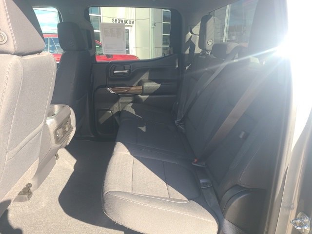Used 2021 Chevrolet Silverado 1500 RST image 13