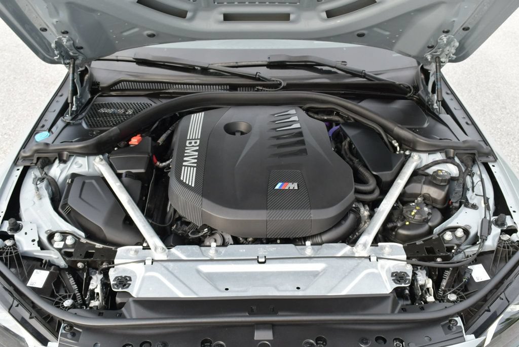 Used 2026 BMW M440i Convertible w/ Premium Package RWD image 88