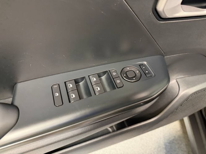 Used 2026 Kia K4 FWD image 8
