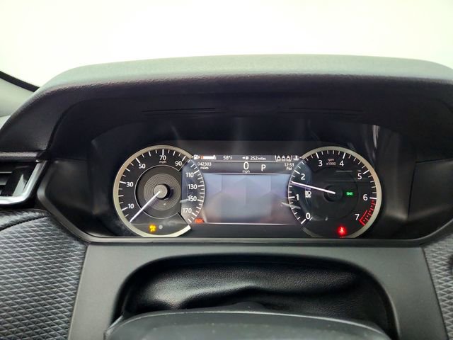 Certified 2022 Land Rover Range Rover Velar R-Dynamic S AWD/4WD image 20