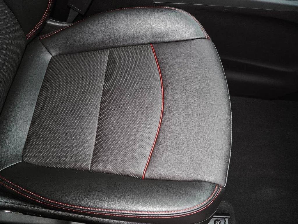 Used 2023 Chevrolet Equinox RS w/ RS Leather Package FWD image 20