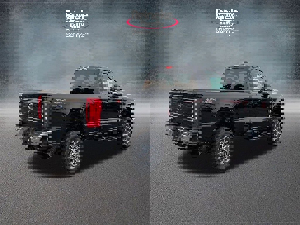 New 2025 Ford F350 XLT image 5