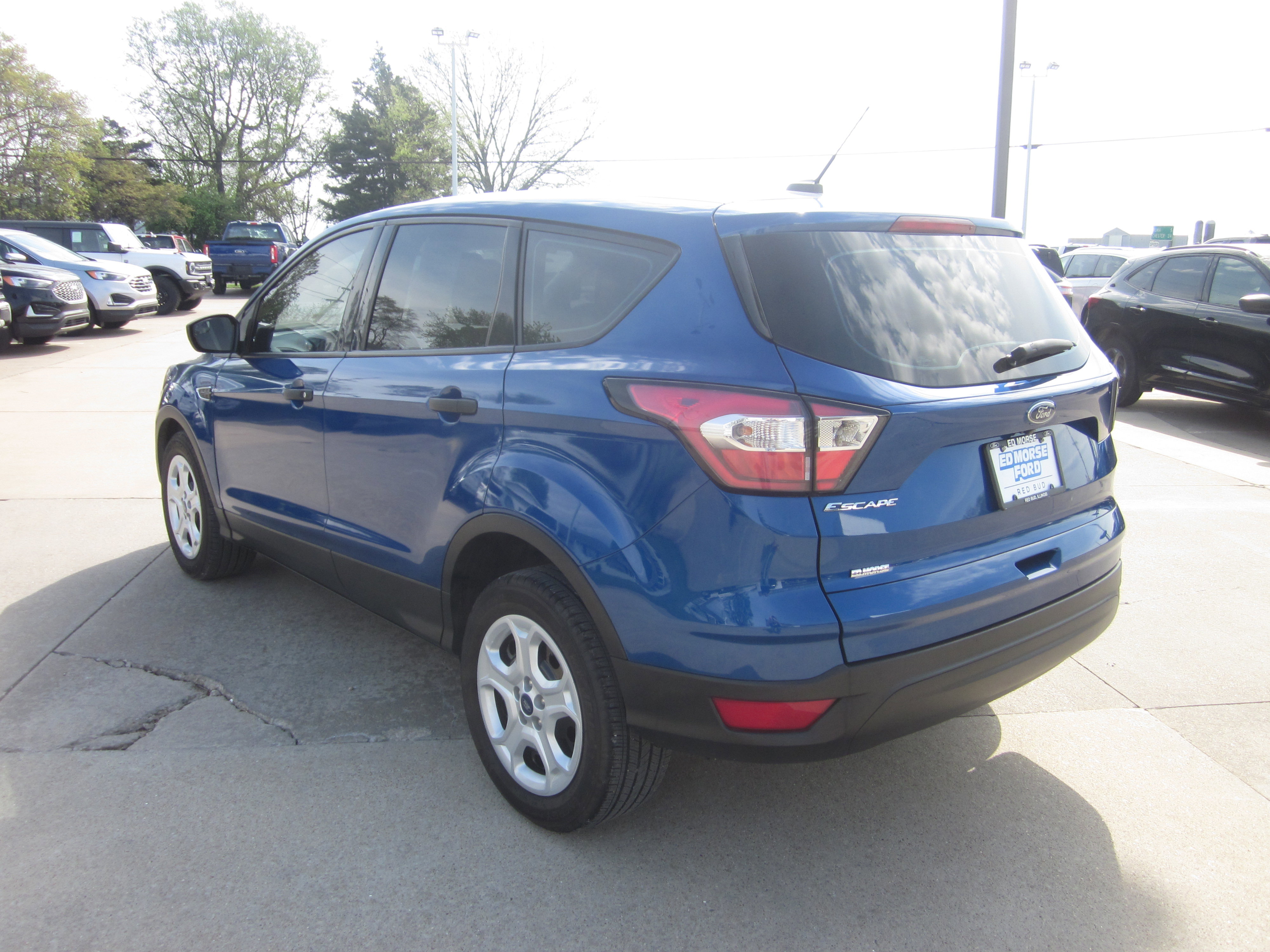 Used 2018 Ford Escape S image 4