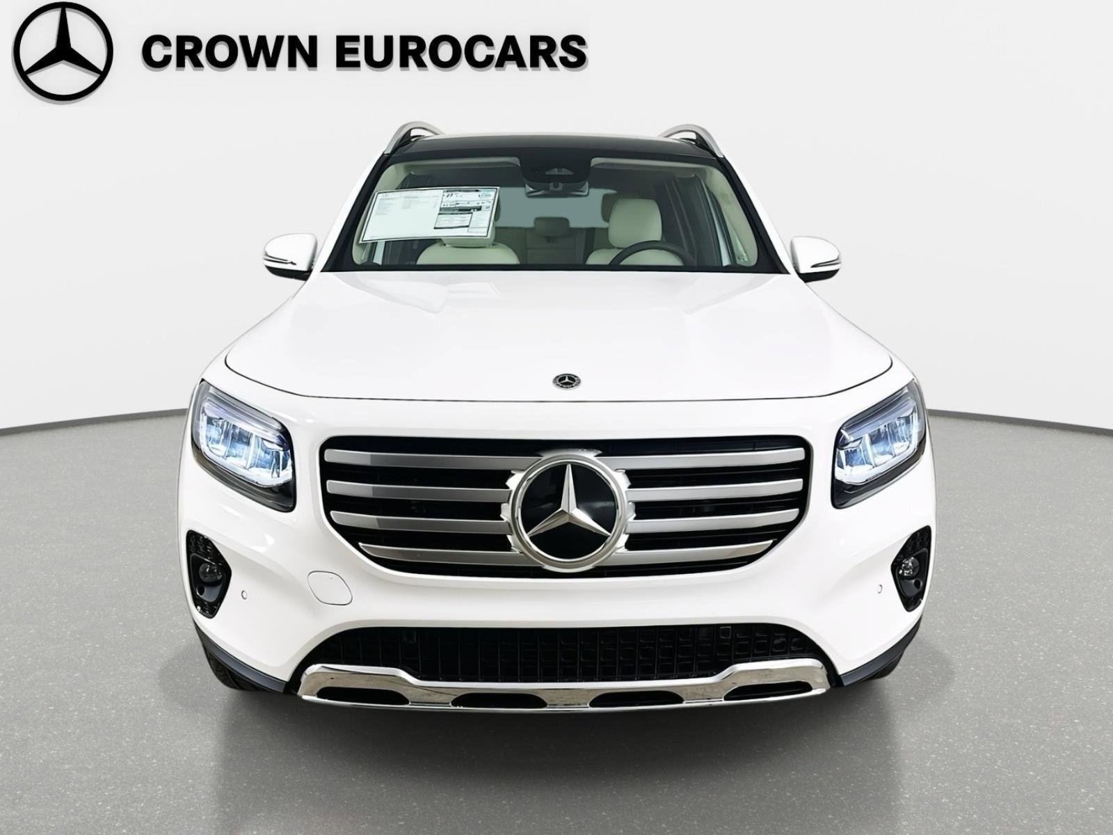 Used 2026 Mercedes-Benz GLB 250 4MATIC image 2