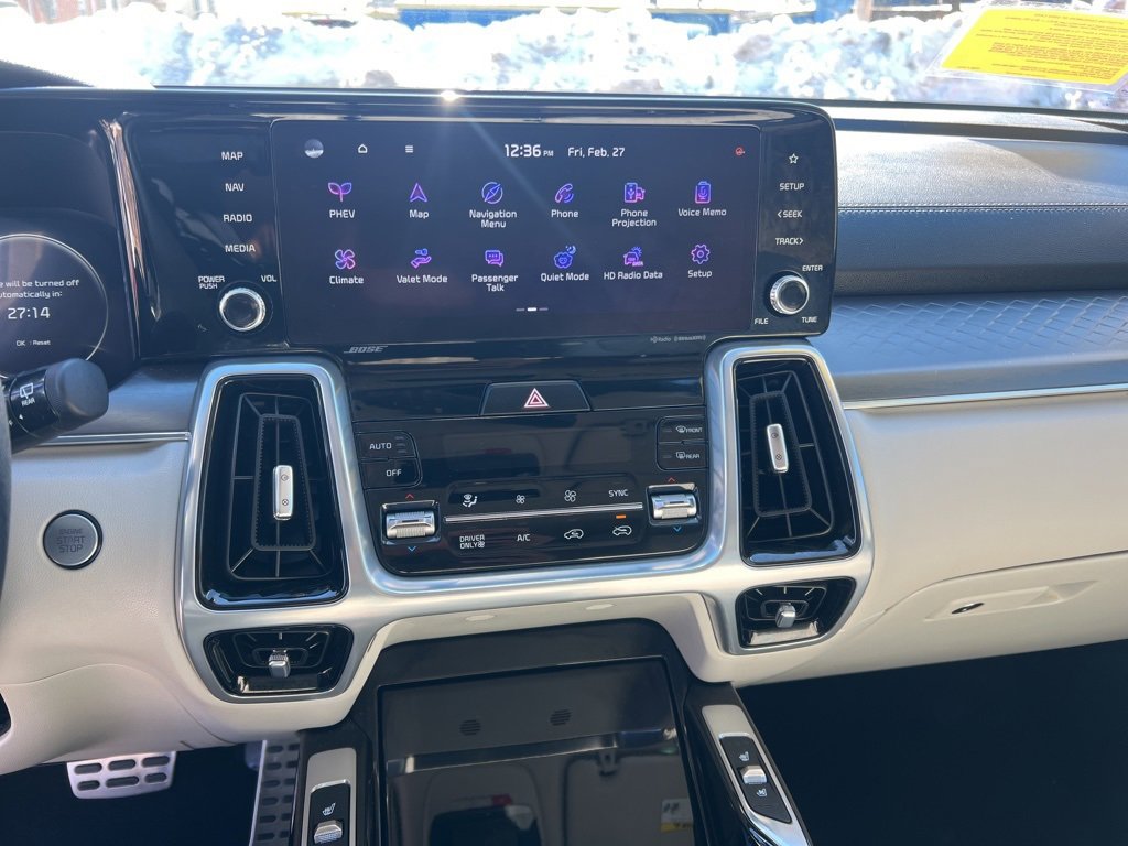 Certified 2024 Kia Sorento SX Prestige image 18