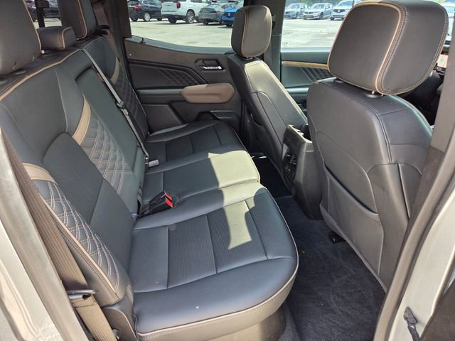 Used 2024 GMC Canyon Denali AWD/4WD image 14