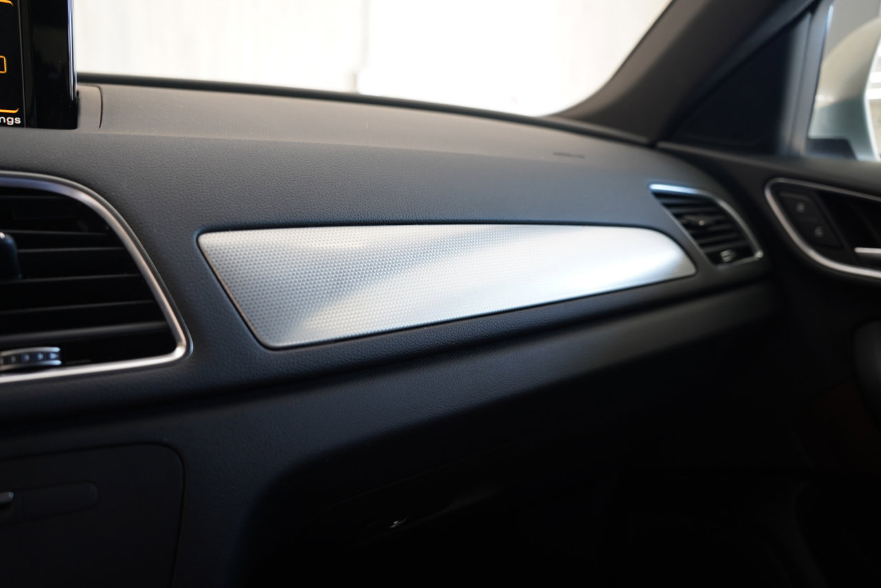 Used 2018 Audi Q3 2.0T Premium w/ Convenience Package image 38