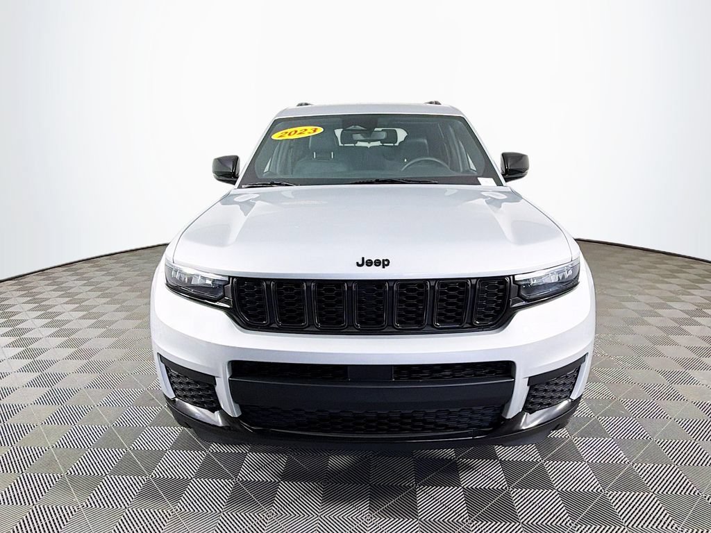 Certified 2023 Jeep Grand Cherokee L Laredo AWD/4WD image 4