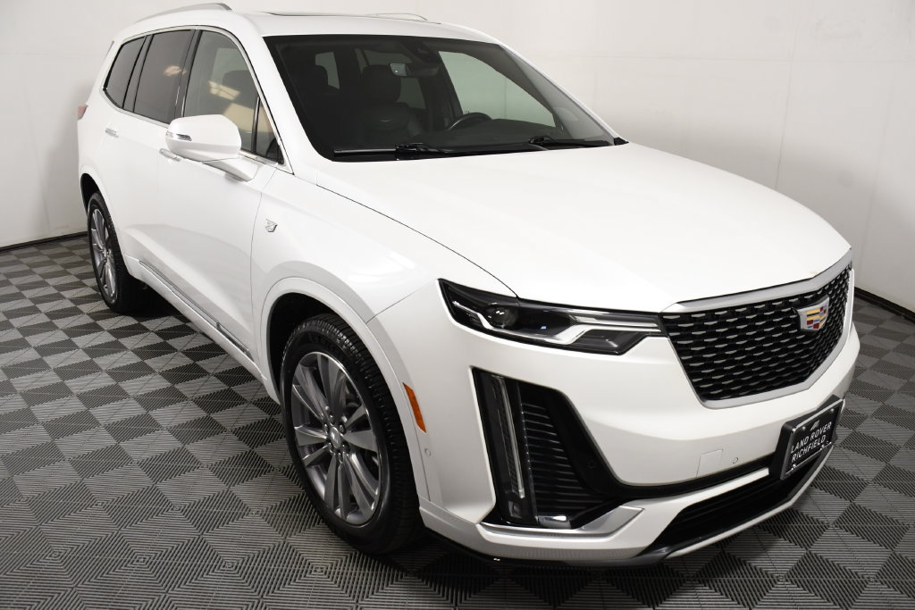 Used 2023 Cadillac XT6 Premium Luxury w/ Technology Package AWD/4WD image 9