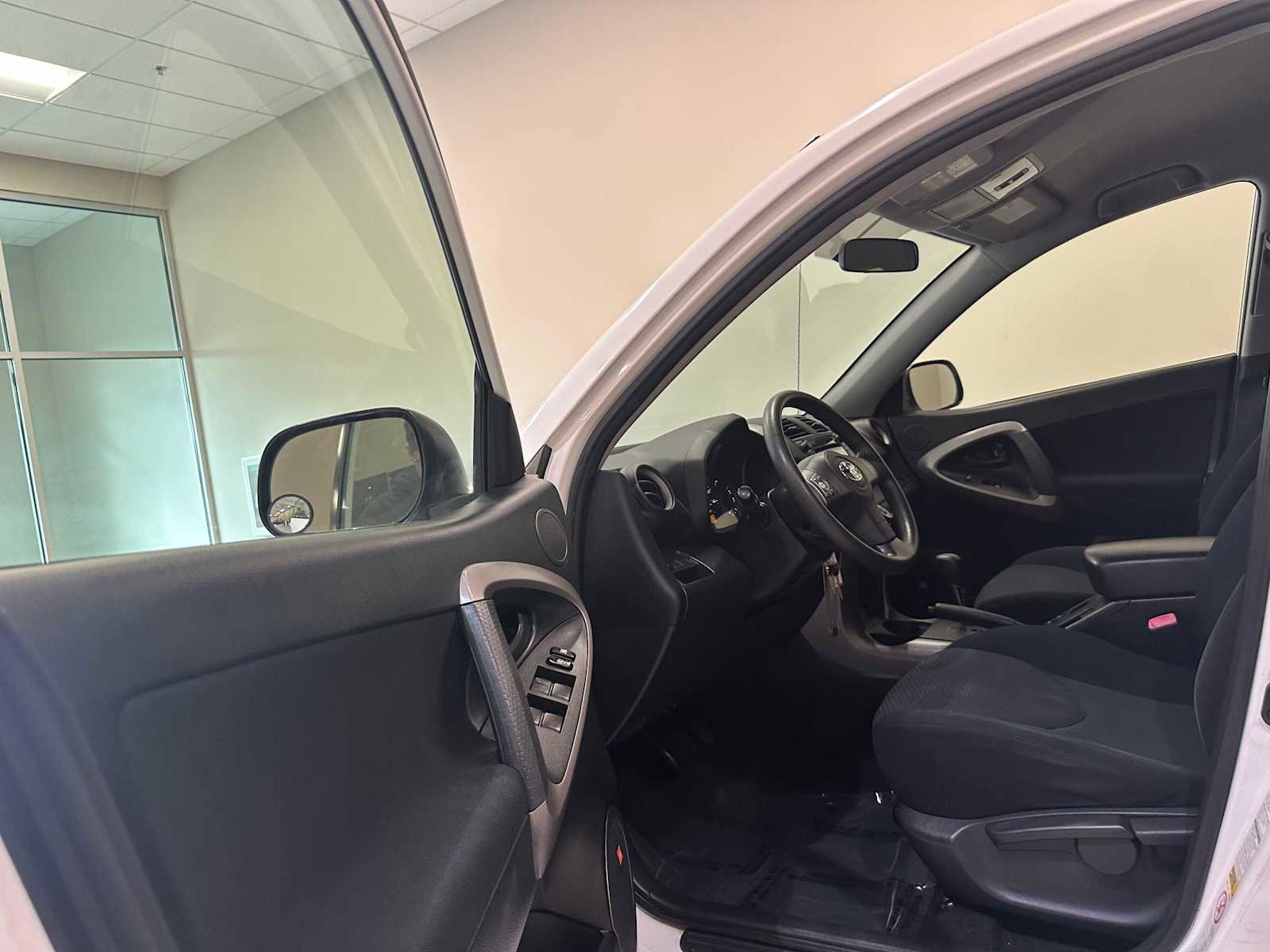 Used 2006 Toyota RAV4 Sport image 20